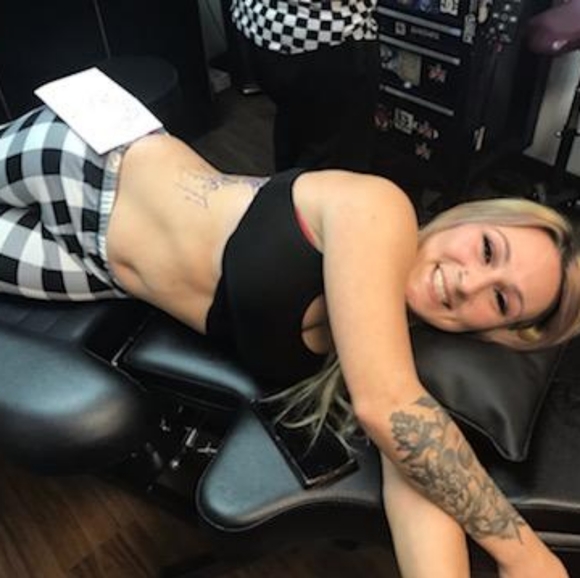 Meet your Posher, Rebecca - Picture 5 of 7